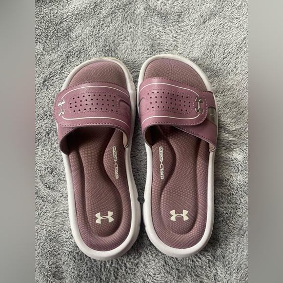 Under Armour Sandals - Picture 1 of 4
